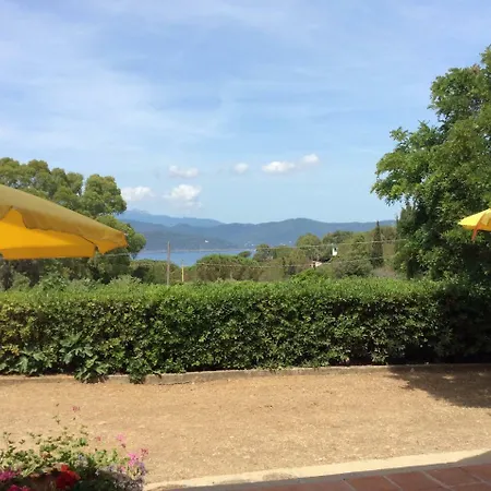 Feriehus I Pini Capoliveri (Isola d'Elba)